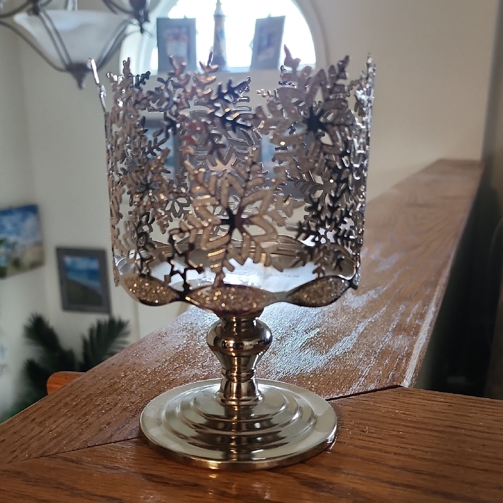 Silver Snowflake Candle Holder